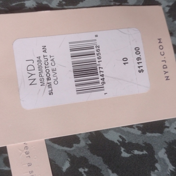 NYDJ slim boot cut olive cat jeans size 10 - Picture 4 of 5